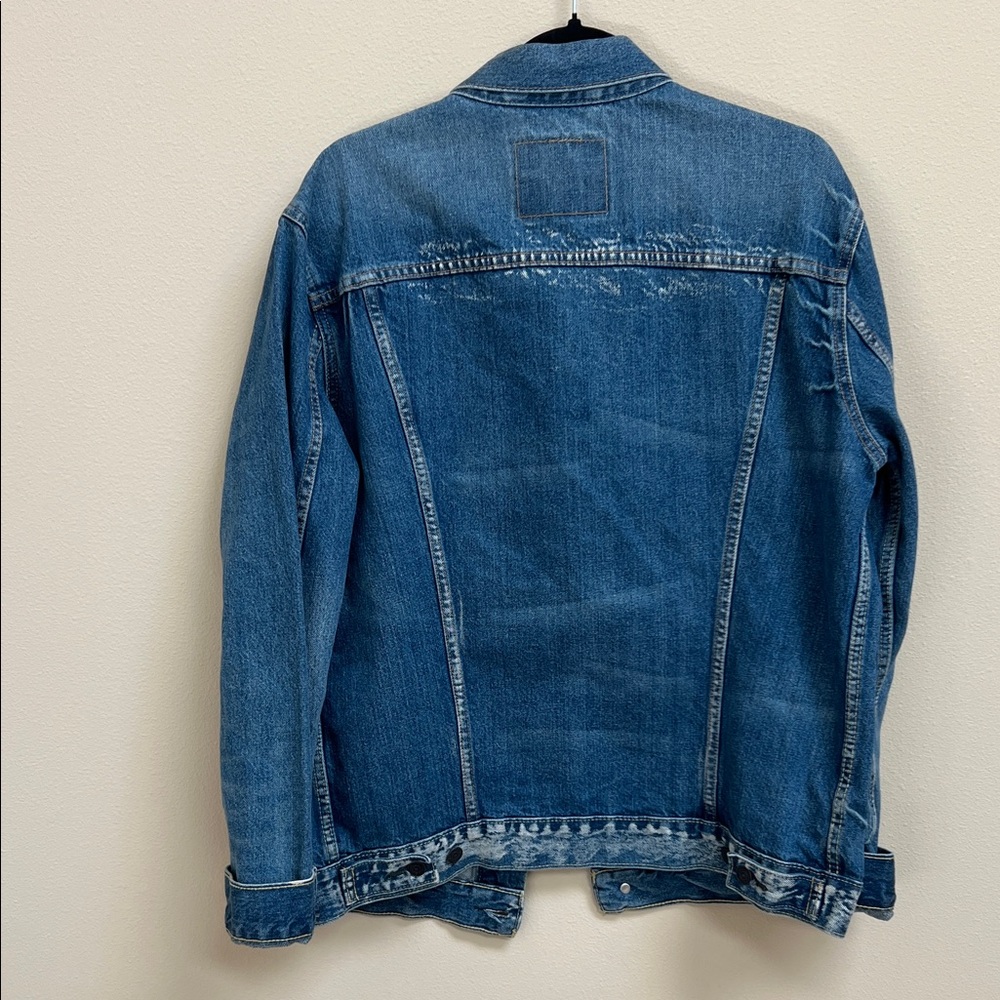 Levi's Distressed Blue Denim Jacket-size L - Picture 5 of 6